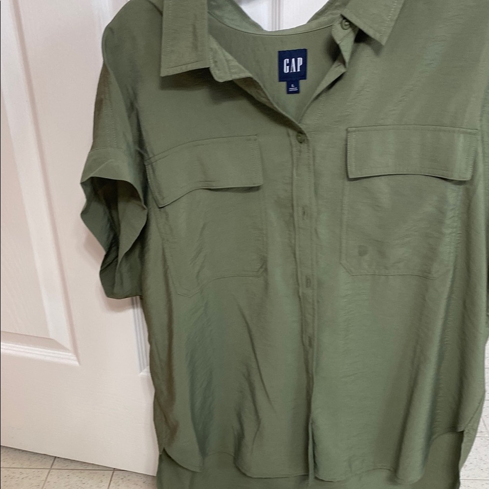 GAP Olive Green Button-Up Shirt